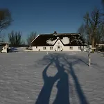 بيت للعطل Reetdachhaus, Sauna, E-bikes, 6 Personen *