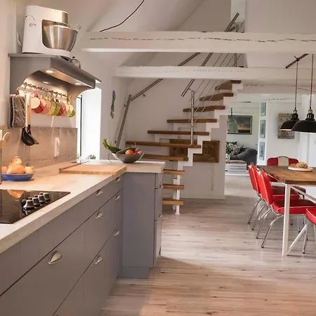 بيت للعطل Reetdachhaus, Sauna, E-bikes, 6 Personen Osterhever