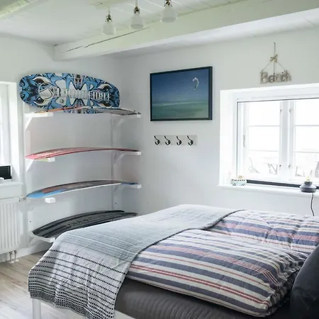 Casa de Férias Reetdachhaus, Sauna, E-bikes, 6 Personen Osterhever