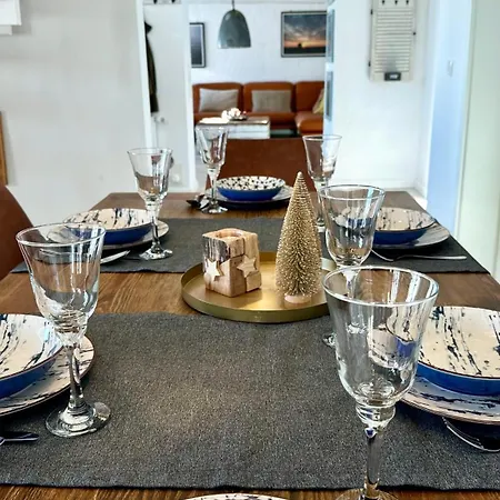 Reetdachhaus, Sauna, E-bikes, 6 Personen * Osterhever
