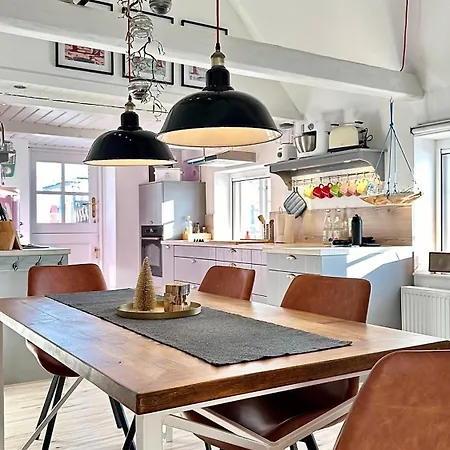 Reetdachhaus, Sauna, E-bikes, 6 Personen Holiday home