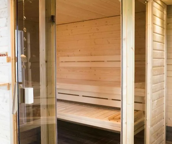 Vakantiehuis Reetdachhaus, Sauna, E-bikes, 6 Personen *