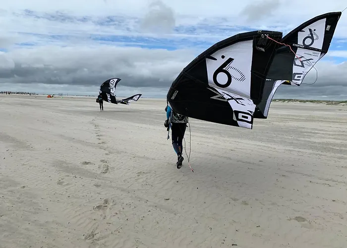 Ferienhaus Reetdachhaus, Sauna, E-bikes, 6 Personen Osterhever